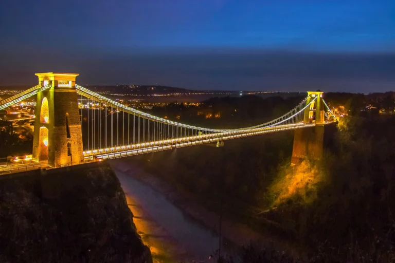 UK Side Hustles in Bristol