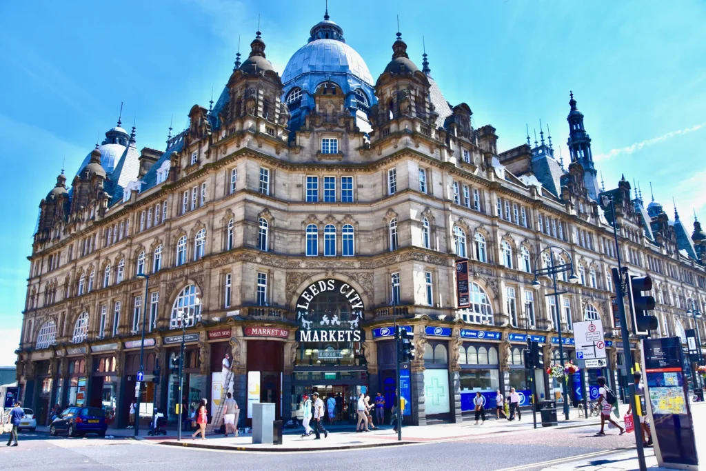 Top 10 Side Hustles UK in Leeds