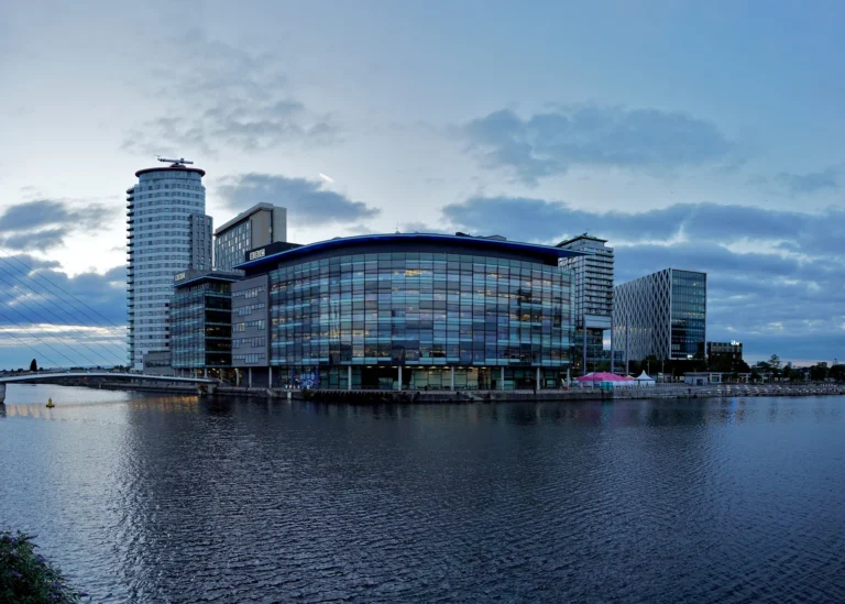 Best Side Hustle UK in Manchester